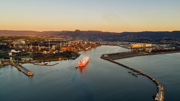Learn more about Port Kembla
